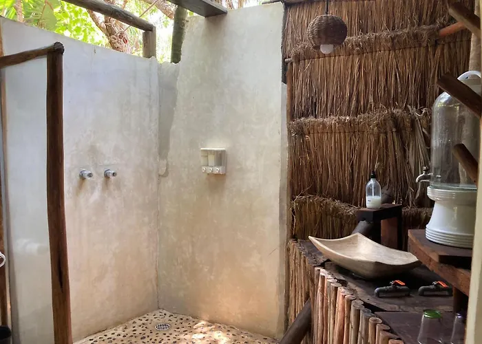 Eco.banitas Hotel 3*